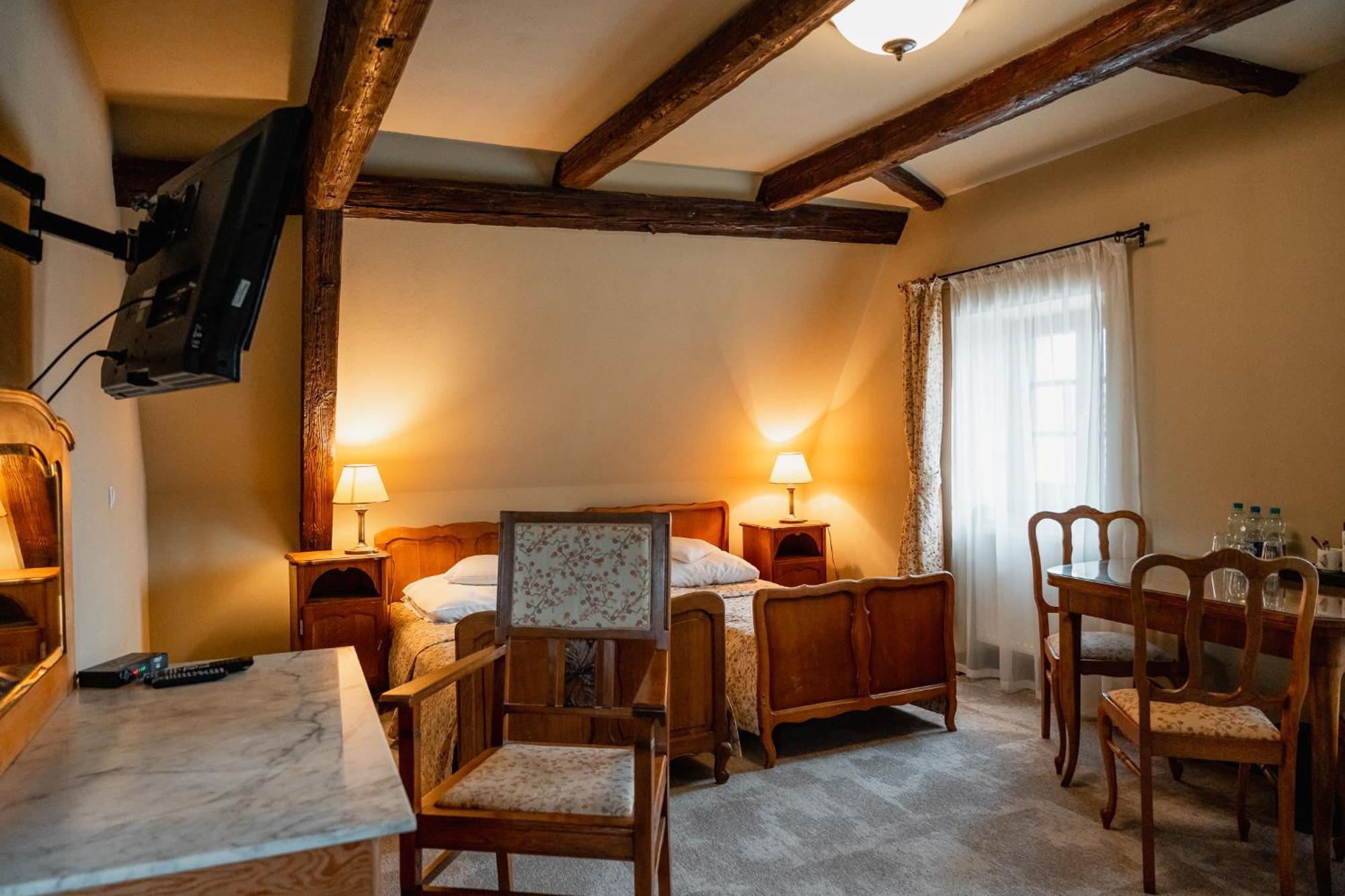 Palac Wojanow Zimmer foto